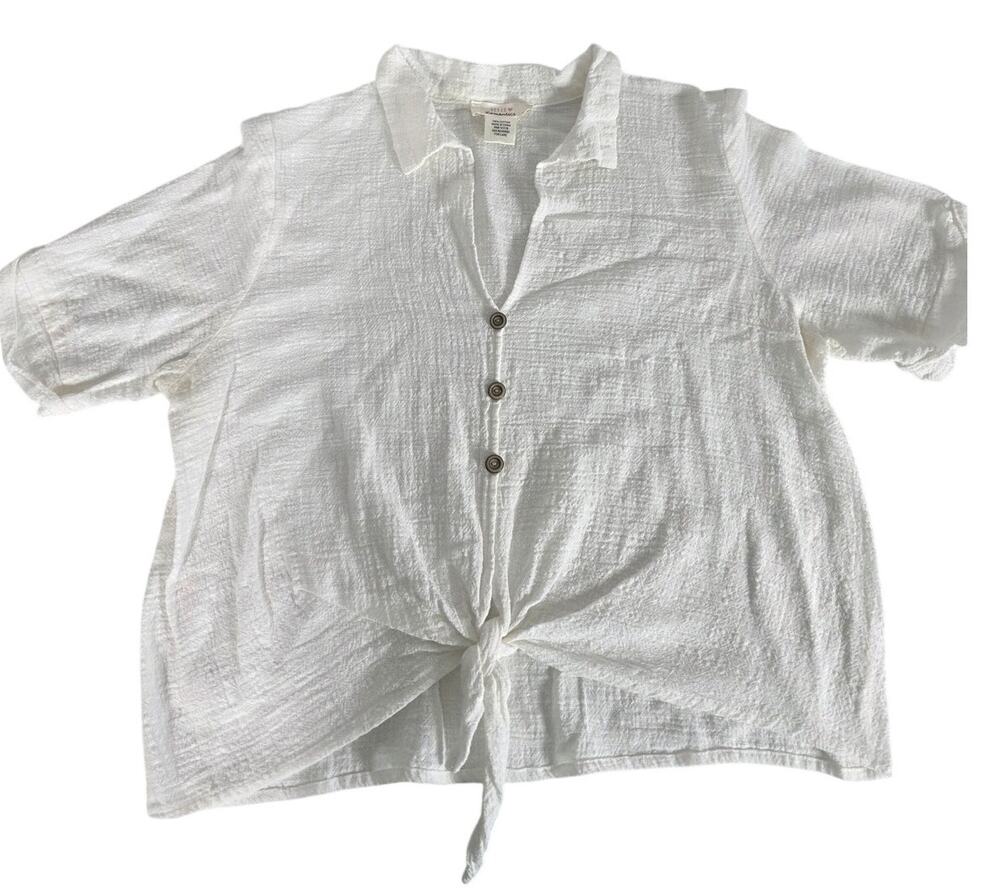 Urban Romantics White Tie Front Crop Top Womens M Textured Button Down Blouse